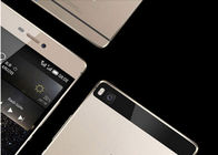Smartphones del metallo bianco con l'androide dual core a 5 pollici degli schermi MT6572 4,4 P8